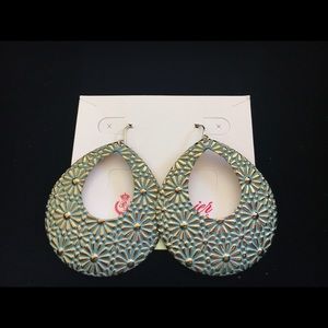 Premier Designs Green & Gold Earrings